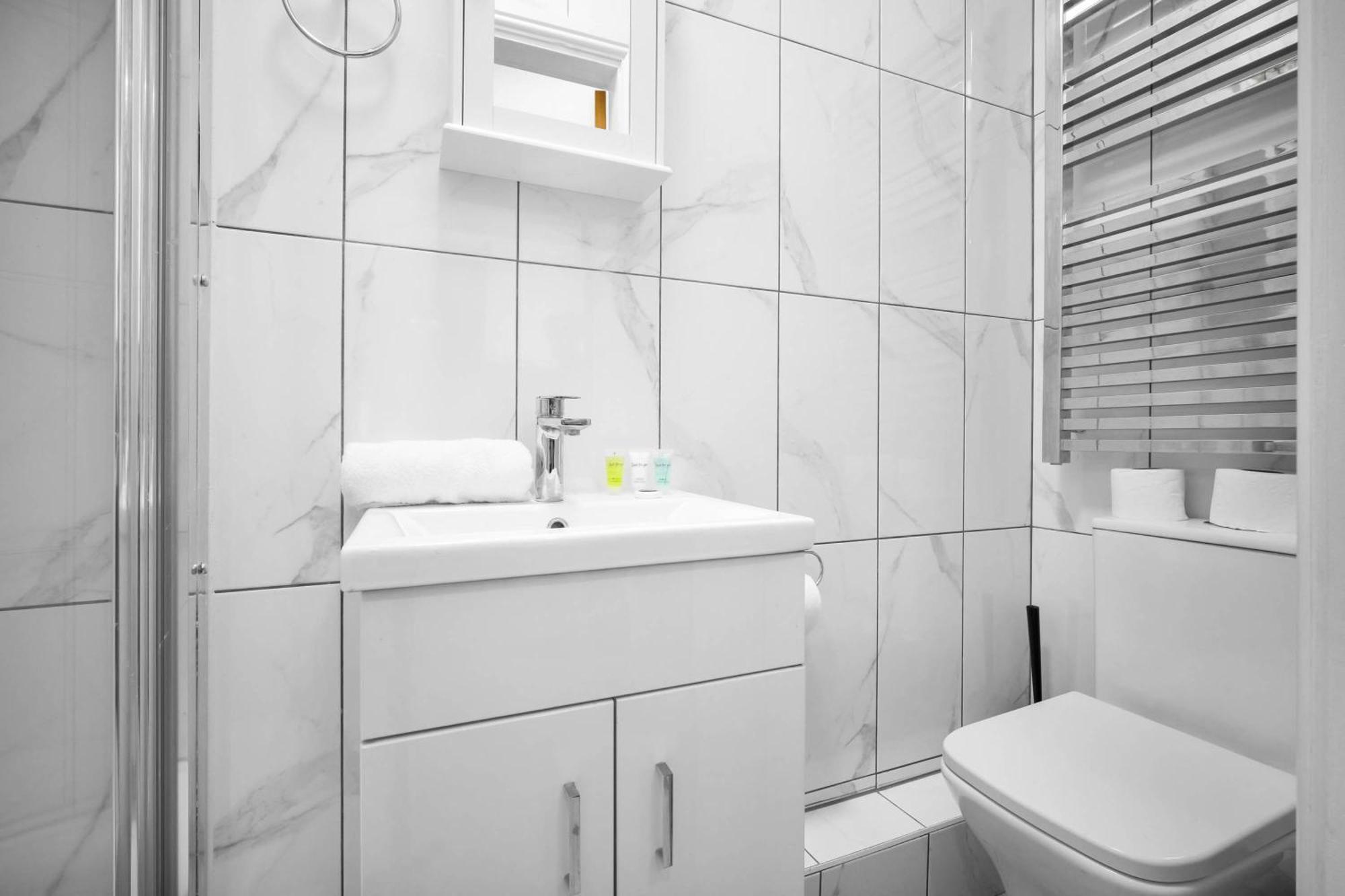 Luxury Apartment - Wifi - Smart Tv - Near City Centre - 2Mr Birmingham Quarto foto
